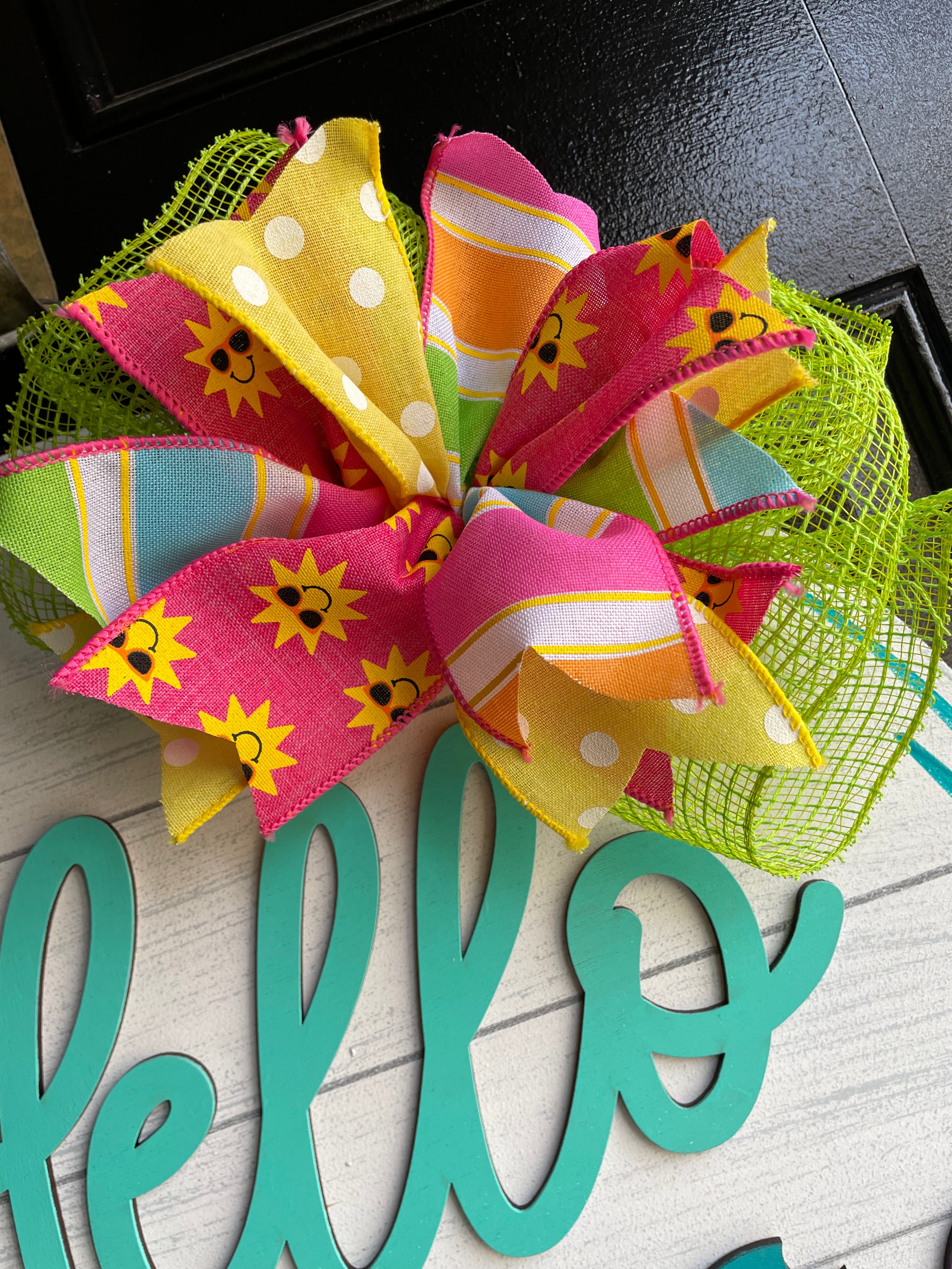 Hello Summer Popsicle Round Doorhanger - 3D Summer door decor - wooden hand painted doorhanger