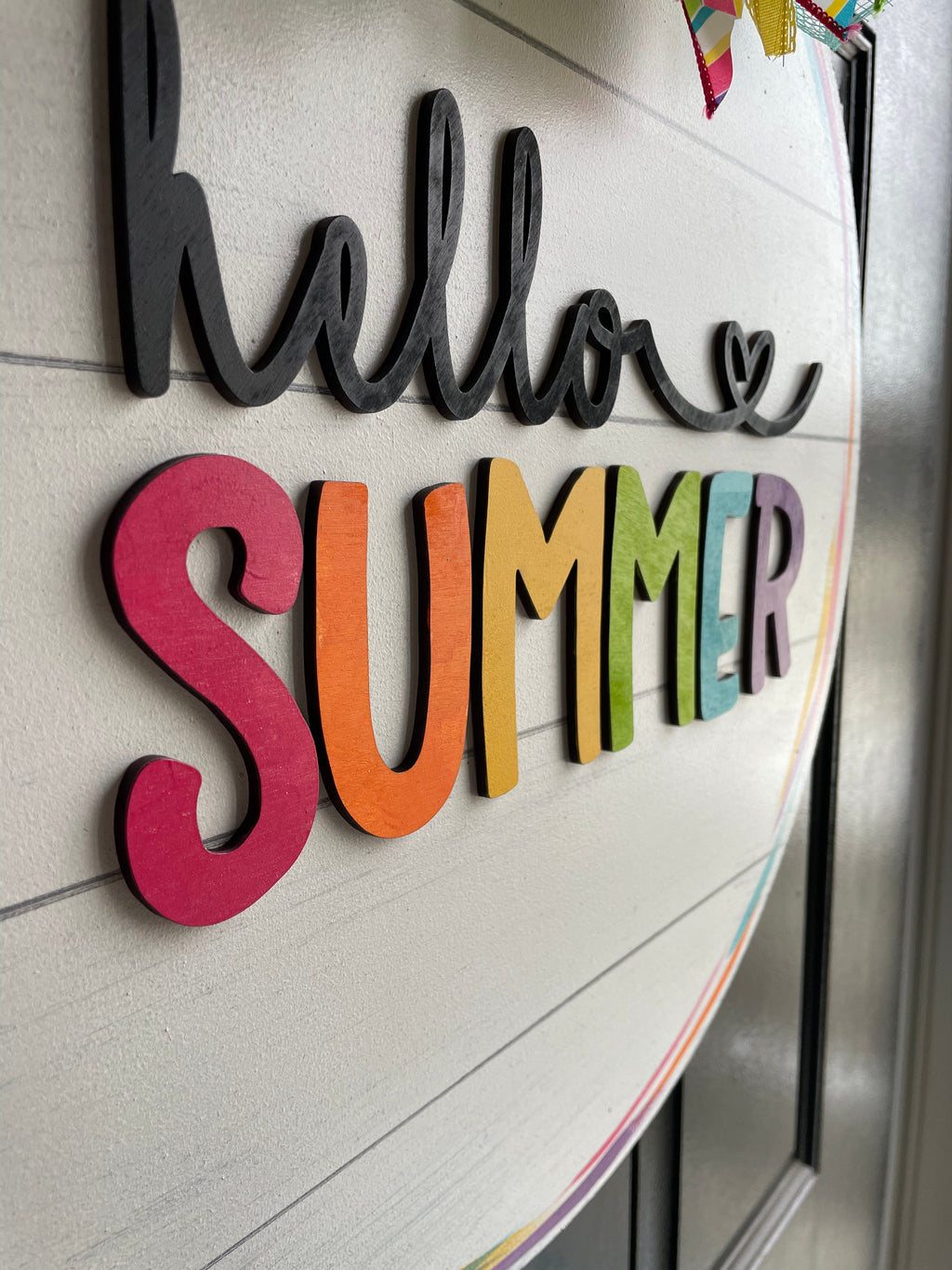 Hello Summer Round Doorhanger - 3D Summer door decor - wooden hand painted doorhanger
